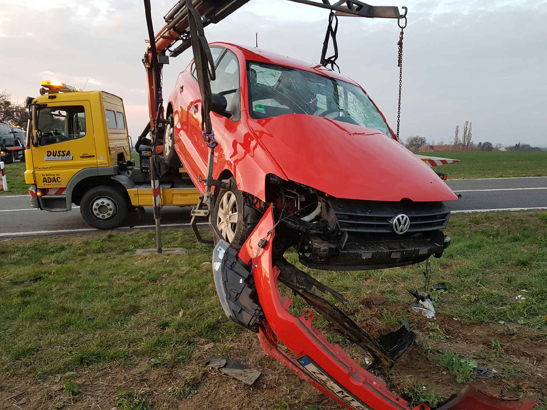 Dussa's 24h-Pannen- und Abschleppdienst - schnelle Hilfe bei Fahrzeugpannen!