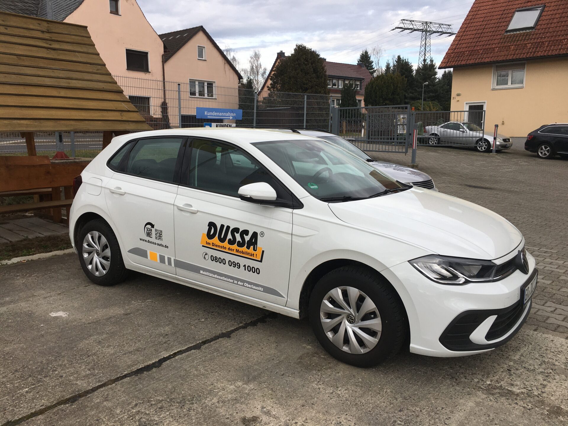 Dussa's 24h-Pannen- und Abschleppdienst - schnelle Hilfe bei Fahrzeugpannen! Rund um die Uhr erreichbar: 0800/0991000